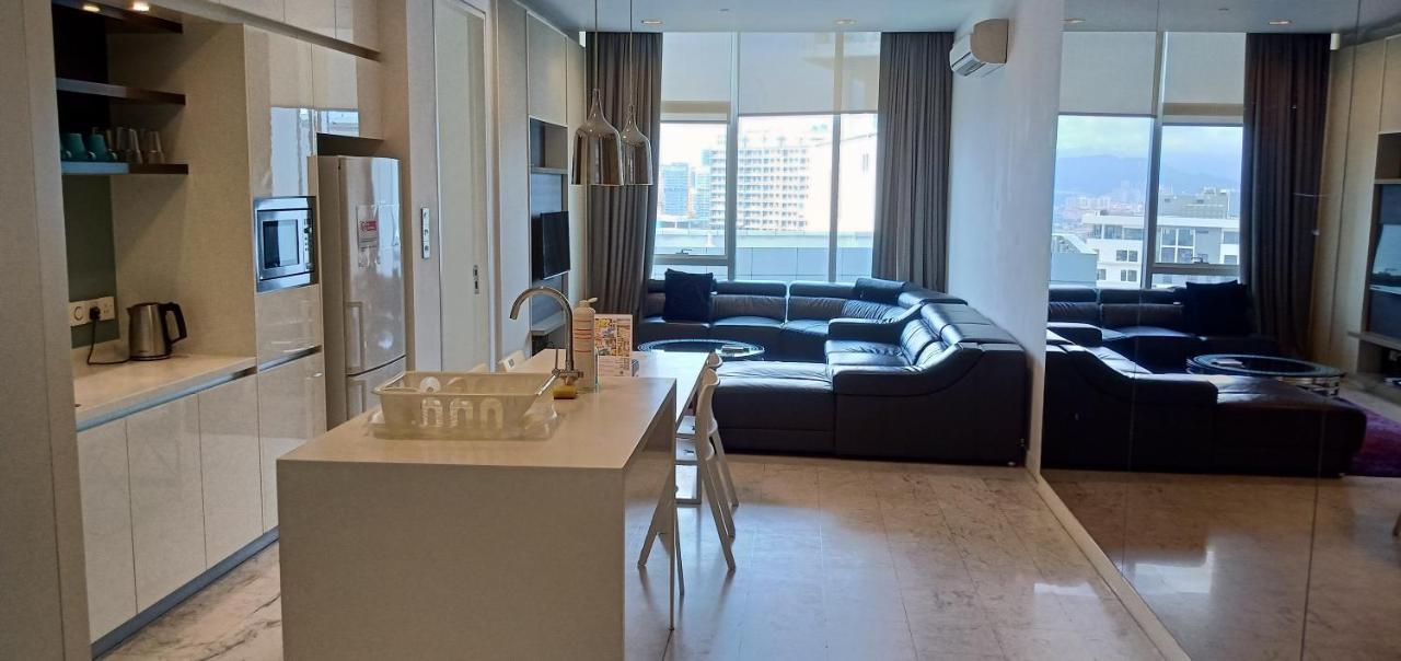 The Platinum Klcc Suites By Whitfield Kuala Lumpur Zewnętrze zdjęcie